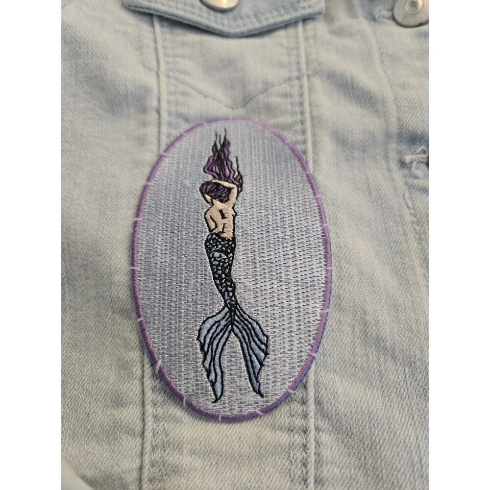 ​Jumping Beans Size 5 Denim Trucker Jacket Kids Girls Light Wash Mermaid Patch